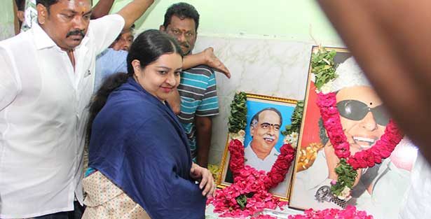 அண்ணன் மகள் தீபா