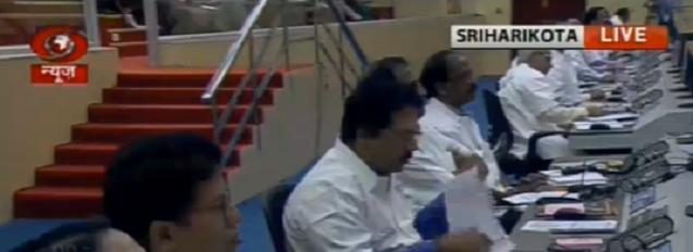 104 செயற்கைக் கோள்களை