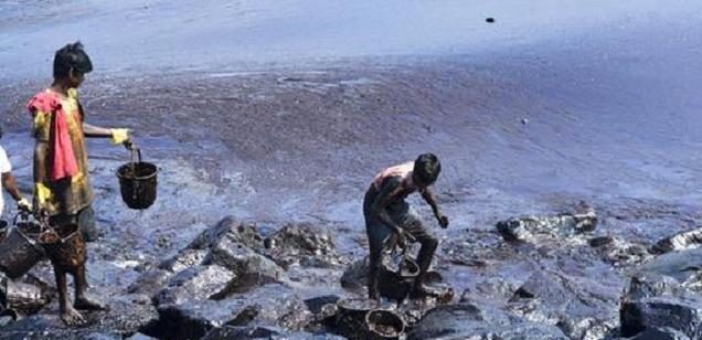 சென்னை எண்ணெய் கசிவு அகற்றம்