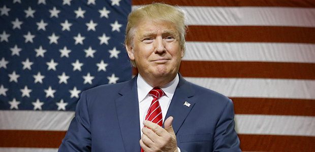 அமெரிக்காவிற்குள் நுழையும் மக்களை