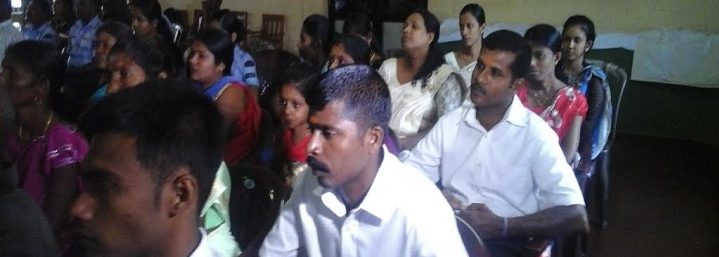 புனர்வாழ்வு பெற்ற முன்னாள் போராளிகள்