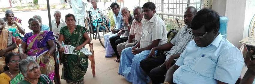 காணிகளுக்குள் கால் பதிக்கும்