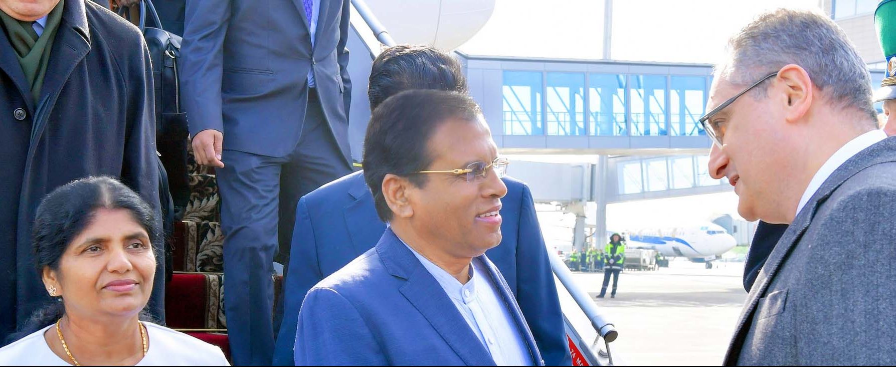 ரஷ்யாவைச் சென்றடைந்தார் மைத்திரி