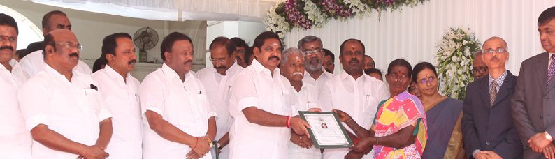 வறட்சியால் பாதிக்கப்பட்ட விவசாயிகளுக்கு எடப்பாடி பழனிசாமி