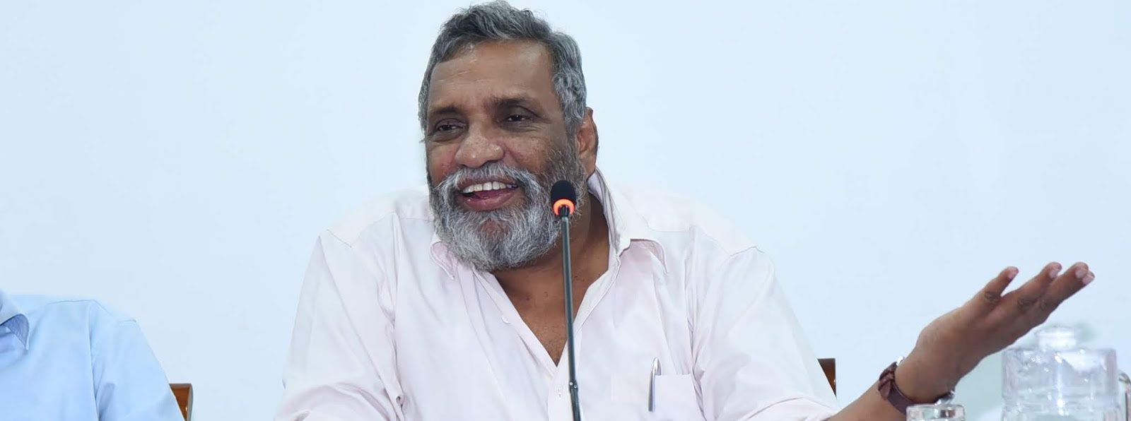சஜித்தை ஏற்க மறுத்தார் மஹிந்த
